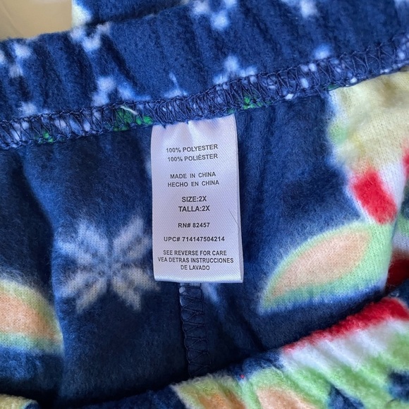 Star Wars The Mandalorian Grogu Baby Yoda Santa Christmas Pajama Set XXL - Picture 5 of 6